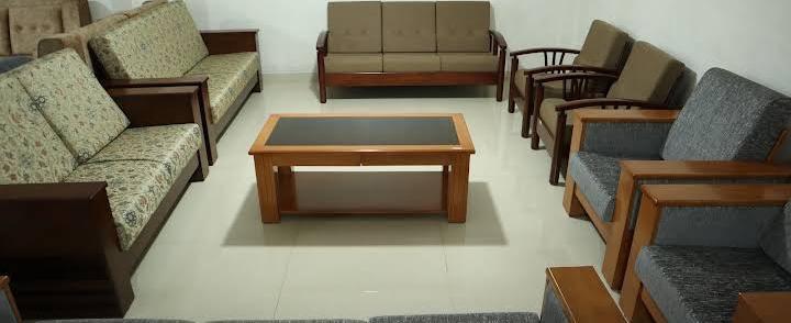 Grand Bangalore Living Room Wooden Suite (3+1+1+Table)